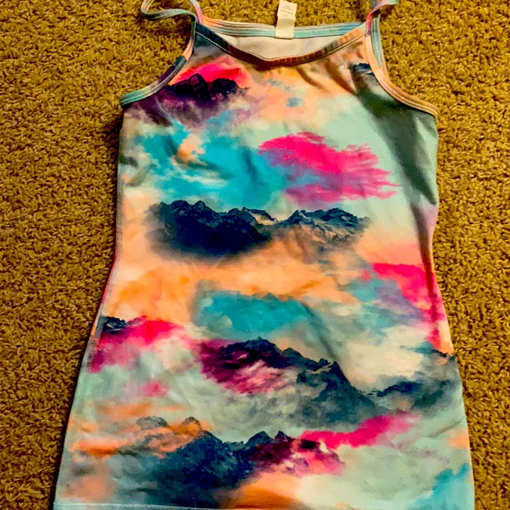 Lululemon tank top